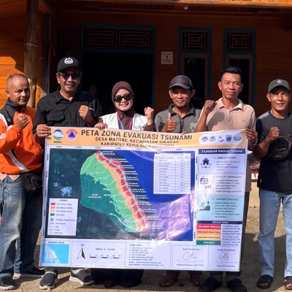 Mahasiswa KKN UNP 2026 Petakan Jalur Evakuasi Bencana di Desa Matobe Mentawai